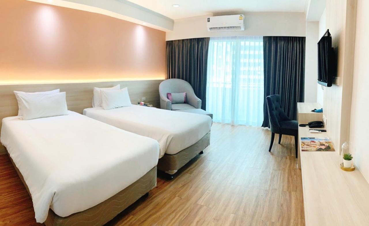 Miloft Sathorn Hotel - Sha Plus Certified Bangkok Zewnętrze zdjęcie